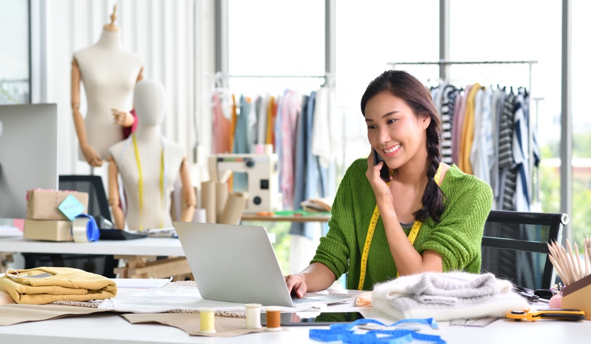 Small Business Tax and accounting girl in Australia